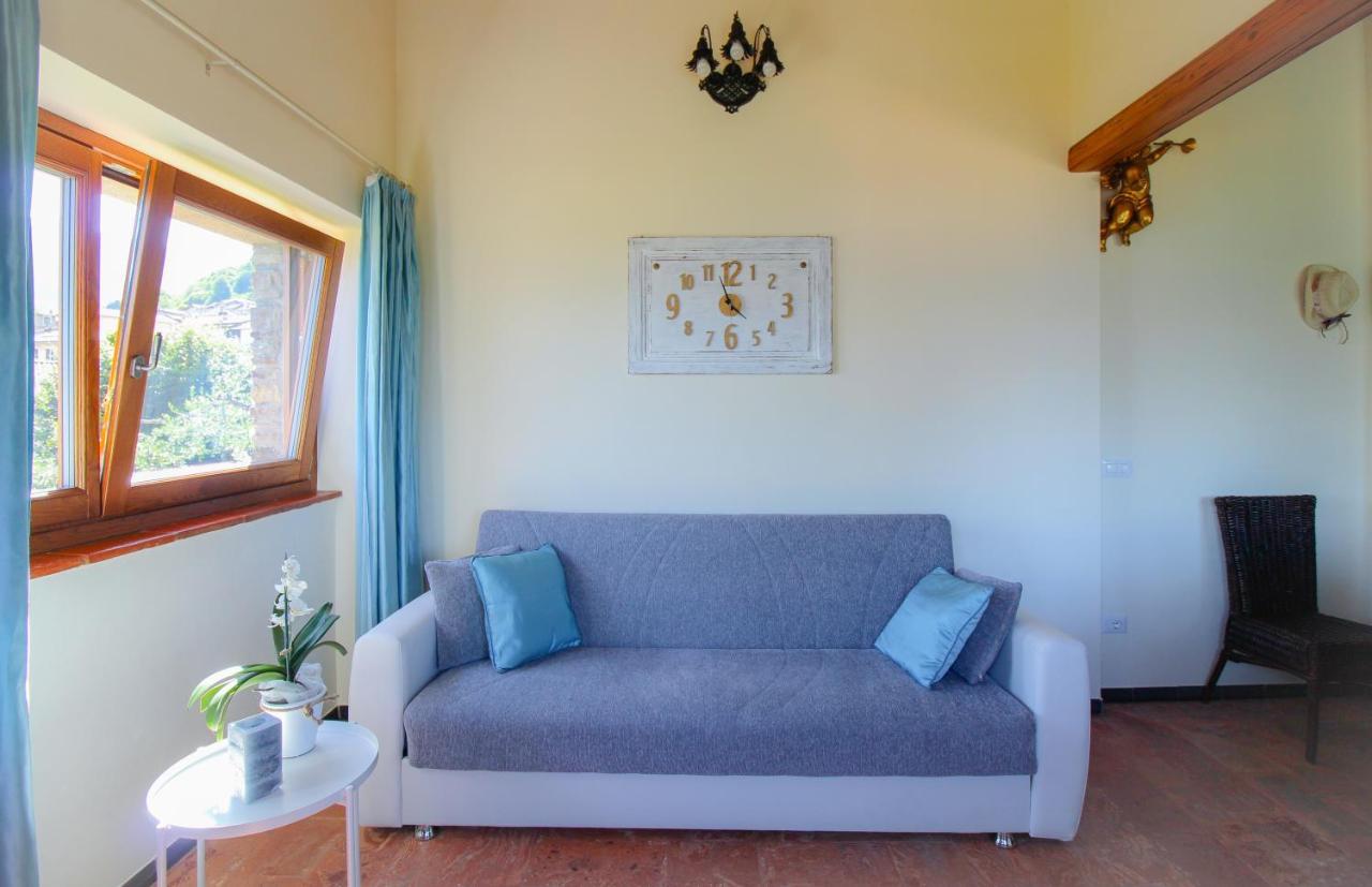 Residenza Castellum Διαμέρισμα Stazzona Εξωτερικό φωτογραφία